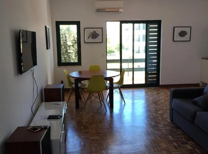 Tossan House In Vilamoura Downtown
