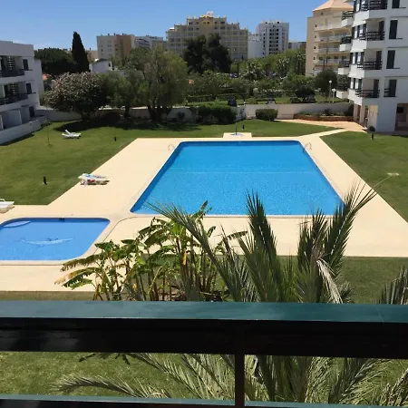 Tossan House In Vilamoura Downtown Quarteira