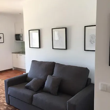 Tossan House In Vilamoura Downtown Quarteira